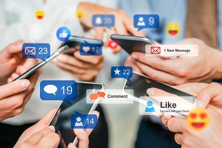 Des communautés se forment spontanément sur le sujet de la perte de cheveux 