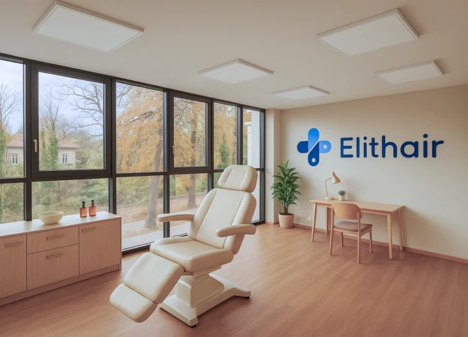 Intérieur du cabinet moderne d’Elithair à Leipzig, situé au cœur du centre médical de la ville