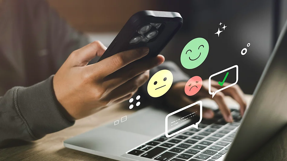 Surcharge d’informations provenant des avis et des réseaux sociaux